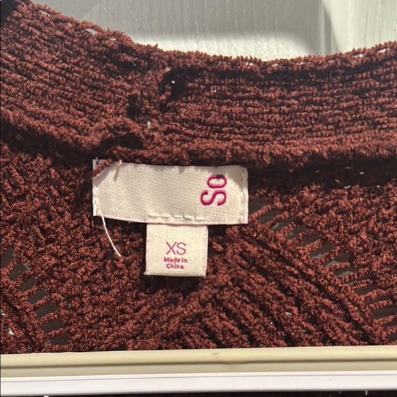 Cable Knit Cardigan Sweater - Burgundy - Picture 2 of 4